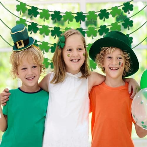 Oeyliz St Patricks Day Decorations Shamrock Garland Banner Garlands 4 Pack Clover Pattern Hanging Banner St Patricks Day Decor Green Party Decorations for Saint Patrick Party Supplies - Thumbnail 3