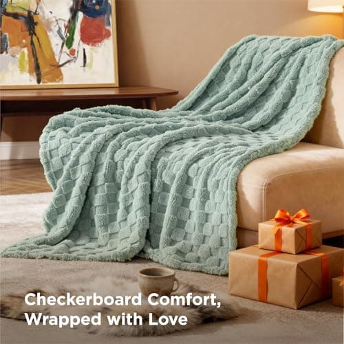 Bedsure GentleSoft Sage Green Throw Blanket for Couch - Checkered Cute Fleece Blankets, Soft Cozy Spring Summer Throw for Bedroom Home Decor Gifts for Girls, Green, 50x60 Inches - Thumbnail 5