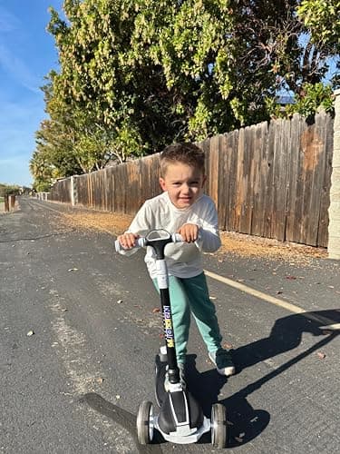 Nattork Kids Scooter for Age 3-5, Toddler Scooter with 4 Adjustable Height for Boys & Girls, Light Up 3-Wheels Foldable Kick Scoote, Lean to Steer, 120LB Weight Capacity Age 5-8 Black&White - Thumbnail 6