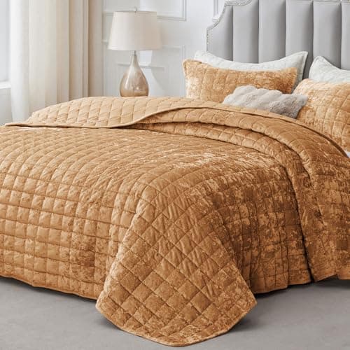 BEDELITE Velvet Quilt Set Queen Size - Luxury Velvet Comforter Bedding Set 3 Pieces, Lightweight Soft Cozy Shiny Rusty Burnt Orange Oversized Bedspread Coverlet for All Seasons with 2 Pillow Shams - Image 1