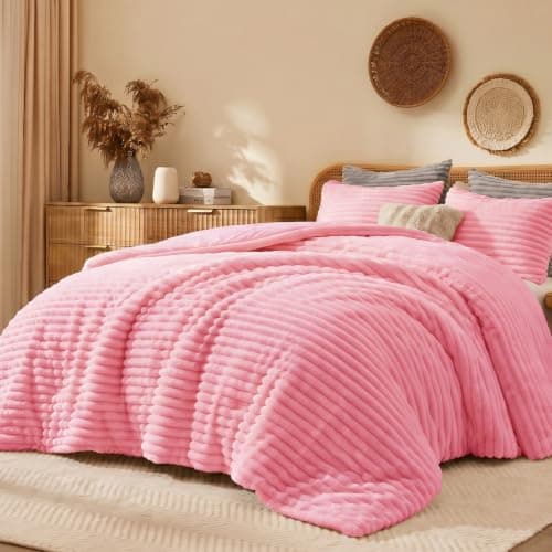 Quataly Marshmallow Queen Fleece Comforter Set Pink Faux Fur Fluffy Comforter Set Luxury Bedding Set Soft Plush Fuzzy Warm Bed Set All Season 3 Pieces (1 Shaggy Comforter, 2 Pillowcases) - Image 1