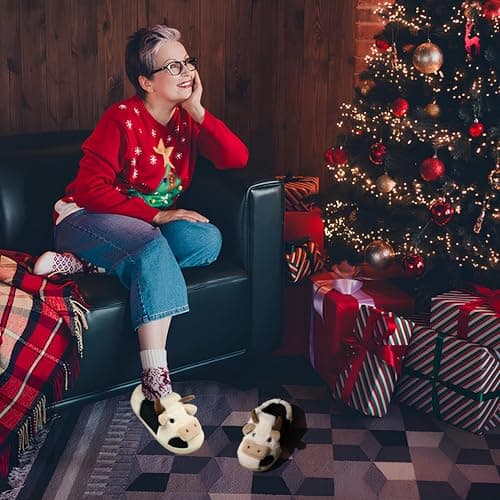 PUWAN Cute Cow Fuzzy Slippers for Women Men, Cotton Animals House Slippers Fluffy Plush Indoor Shoes for Living Room Bedroom, Size 9.5-10 - Thumbnail 2
