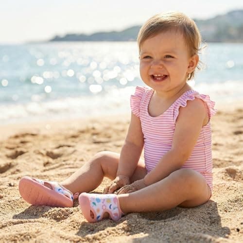 STQ KIDS Girls Water Shoe Cute Quick-Dry Non Slip Beach Swim Pool Shoes Breathable Sneakers Pink Love Toddler 7 - Thumbnail 2