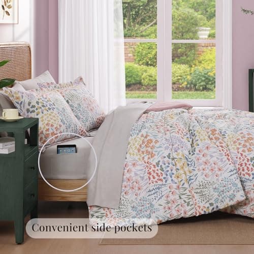 CASAAGUSTO Queen Comforter Set, 7 Pieces Bed in a Bag Queen Pinkish Floral Comforter Set with Flowers Leaves Pattern, Soft Seersucker Design All Season Queen Size Bedding Set - Thumbnail 4