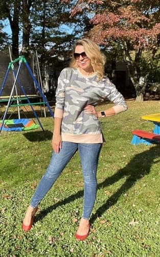 ECOWISH Women Side Split Sweatshirt: Fall Crewneck Long Sleeve Oversized Camo Shirts Casual Camouflage Print Pullover Tops 017 Beige L 017 Beige M - Thumbnail 3