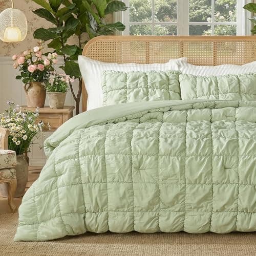 Amélie Home Luxury Queen Comforter Set, Bubble Textured Microfiber Bedding, Oeko-TEX Certified, All-Season Farmhouse Comforter with 2 Pillowcases, Sage Green