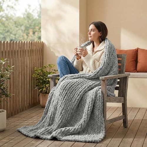 Amélie Home Chunky Knit Throw Blanket for Couch, Soft Chenille Crochet Blanket for Sofa, 50"x60", Light Grey