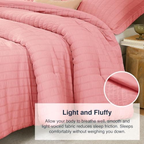 Quataly Queen Comforter Set Peach Pink,3PCS Seersucker Lightweight Bedding Comforter for All Season, Queen Size(90''×90'' Comforter & 2 Pillowcases) - Thumbnail 5