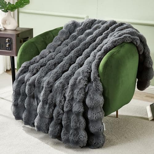 DREAMNINE Soft Faux Bubble Rabbit Fur Throw Blanket for Couch, Thick Cozy Decorative Warm Fuzzy Fur Blanket for Sofa Chair Bedroom Living Room Dorm Gift, 50 * 60 Inches, Grey - Thumbnail 6