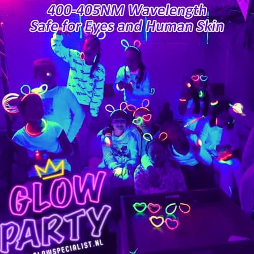 T-SUN 2 Pack 60W Black Lights Outdoor, Blacklight Flood Light with US Plug and Switch, IP66 Waterproof Black Lights for Glow Party, Glow in The Dark, Body Paint Fluorescent Poster Halloween - Thumbnail 4