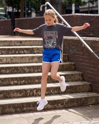 Stelle Girls Athletic Shorts with Pockets Quick Dry Running Shorts Gymnastics Basketball Short for Teen Kids Royal Blue XL - Thumbnail 4