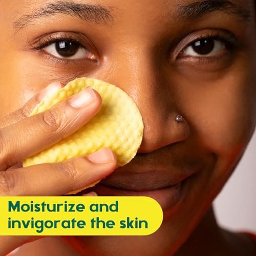 Kojic Acid and Turmeric Cleansing Pads - 100 Pads | Enriched with Ginger Root Oil & Amino Acids | for Face & Body - 100pcs - Thumbnail 2
