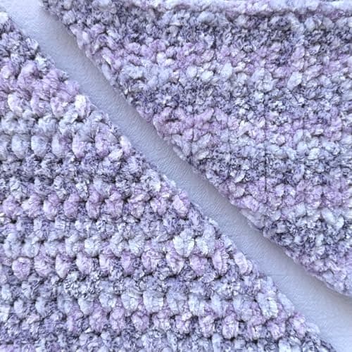 Chenillique XL Plush Velvet Chenille Yarn #6 Super Bulky – 4-Pack (352 Yards / 400 g) – Variegated Yarn for Plushies, Blankets, Amigurumi & Accessories - Lavender Bliss - Thumbnail 4