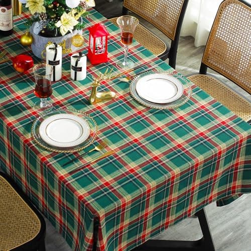 UWWGKK Wipeable Gingham Tablecloth, Green Red Grid Tablecloths Rectangular Durable, Table Cloth for Birthday Decorations, Home Dining Party - Image 1