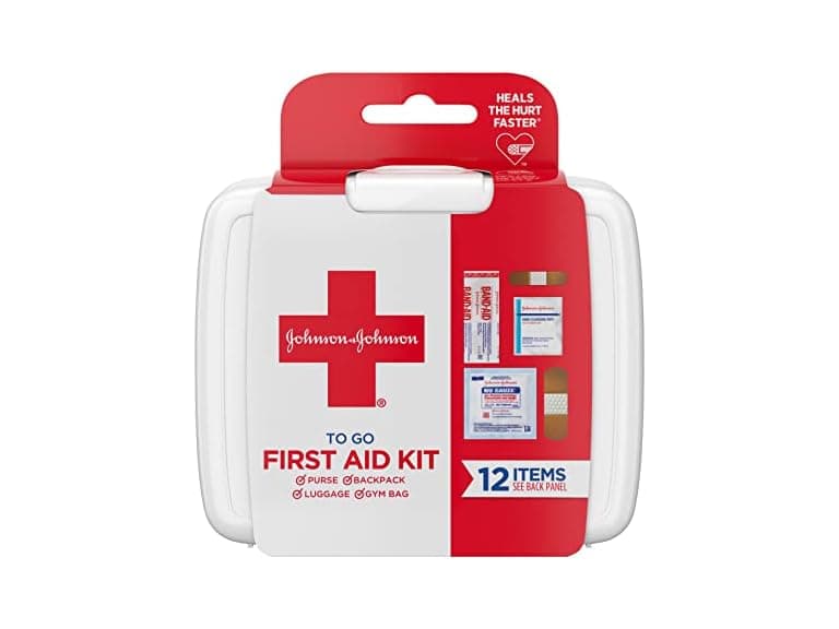 Johnson & Johnson First Aid To Go Kit 12pk - Image 1