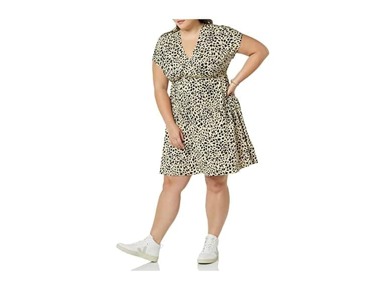Amazon Essentials Women (XL) Flare V-neck Dress - Image 1