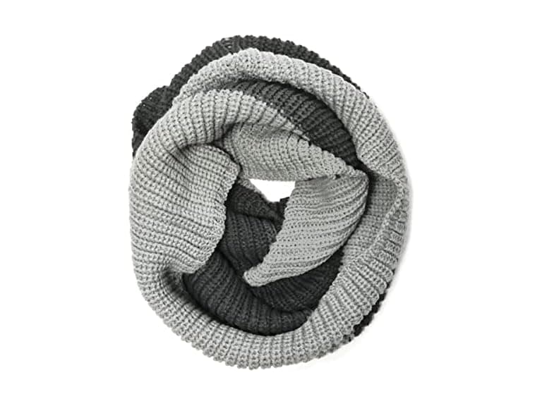 Wrapables (OS) Thick Knitted Winter Scarf - Image 1