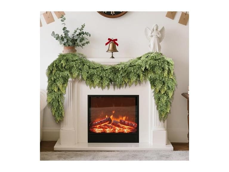 Nazano Real Touch Christmas Cedar Garland - Image 1