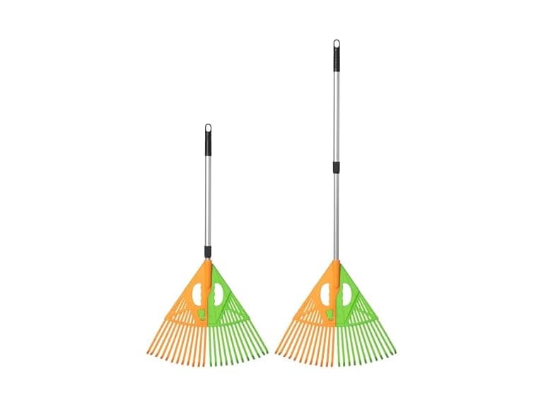 Extendable Long-Handle Rake - Image 1