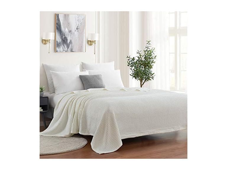 Grand Hotel Waffle Weave Cotton Blanket - Image 1
