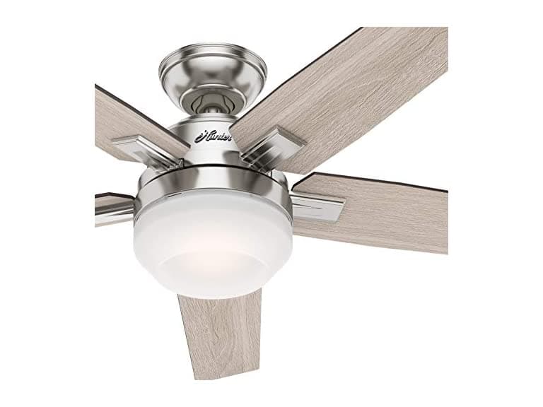 Hunter Fan 52" w/ Light Kit & Remote - Image 1
