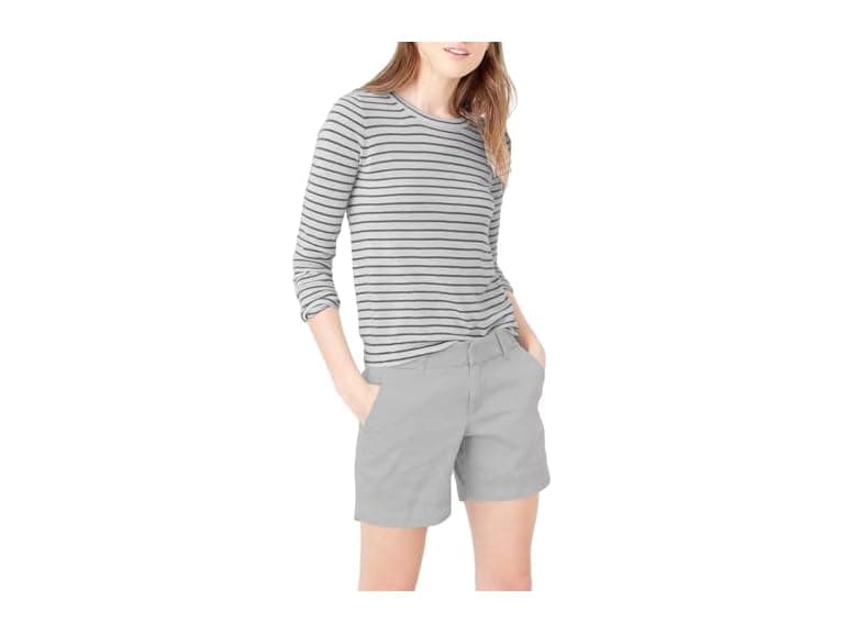 Hybrid & Company Women (14 Plus) Bermuda Shorts - Image 1