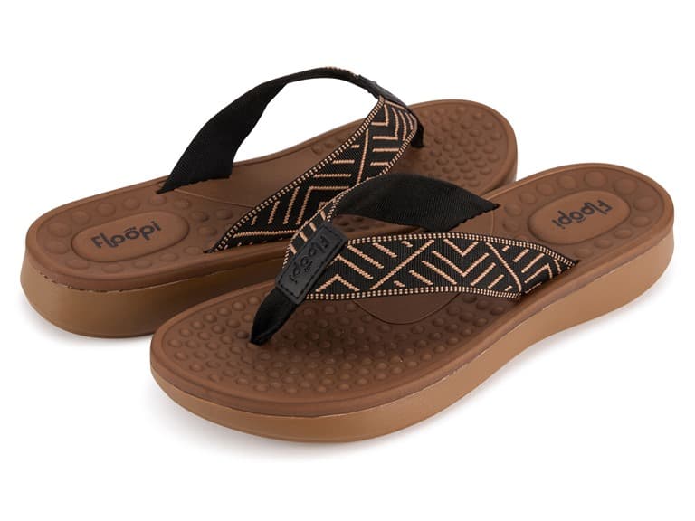 Floopi Womens Aztec Knit Flip Flop - Image 1