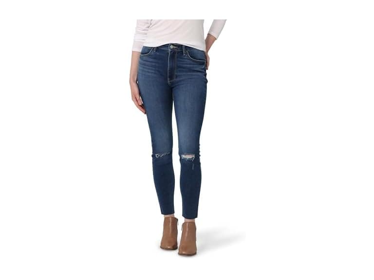 Wrangler Women (4) High Rise Unforgettable Jean - Image 1