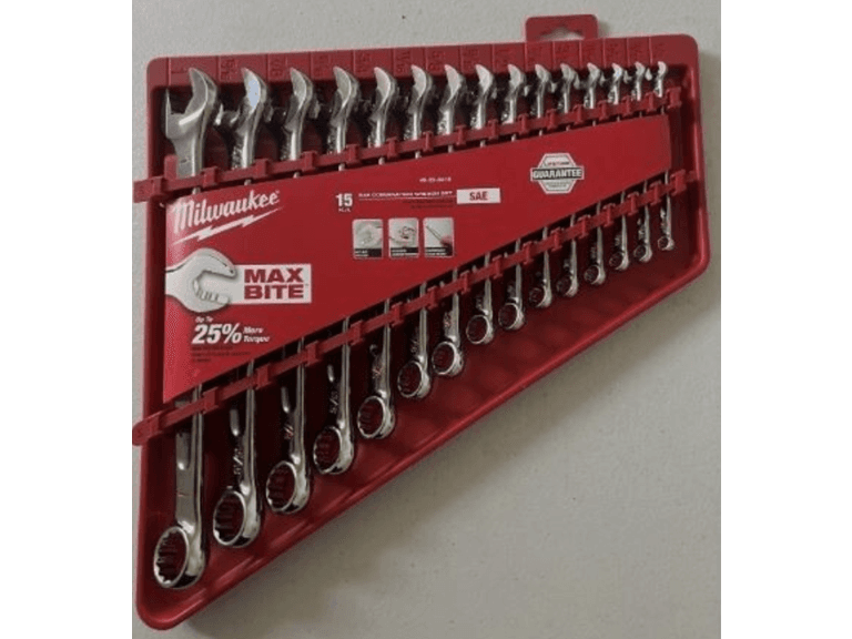 Milwaukee 48-22-9415 15pc Combination Wrench Set - Image 1