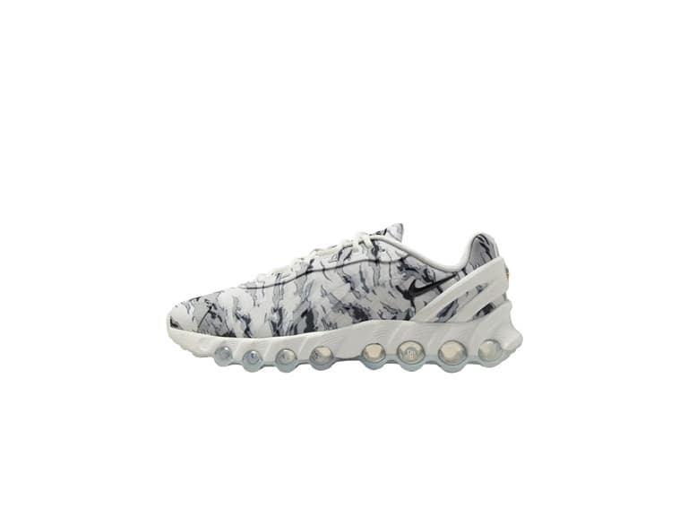 Nike Men's Air Max DN8 Shoes - Image 1