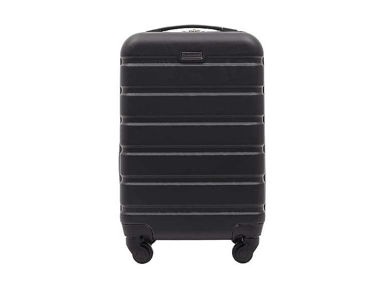 Travelers Club Harper Luggage, 22" Carry-On - Image 1