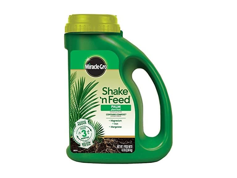 Miracle-Gro Shake 'N Feed Plant Food - Image 1