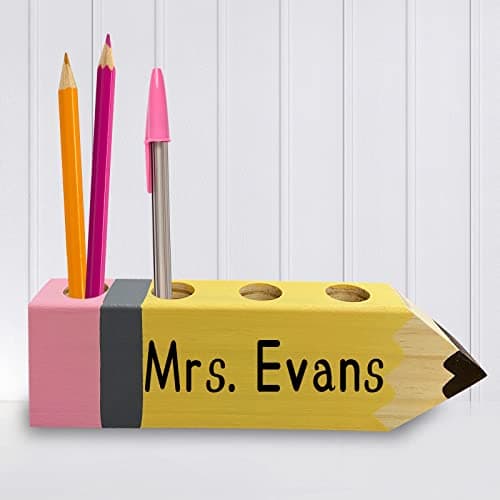 AMINORD Teacher Gifts - Teacher Name Pencil Holder - Teacher Christmas Gift for Women Men Desk Sign Classroom School Office Decor - Image 1