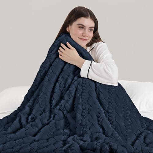 ESTINGO Queen Electric Blanket Dual Control, Faux Fur Heated Blanket Queen with 6 Heating Levels & 1-10 Hours Auto Off, Machine Washable & ETL Certified, 84"x90" Navy Blue - Image 1