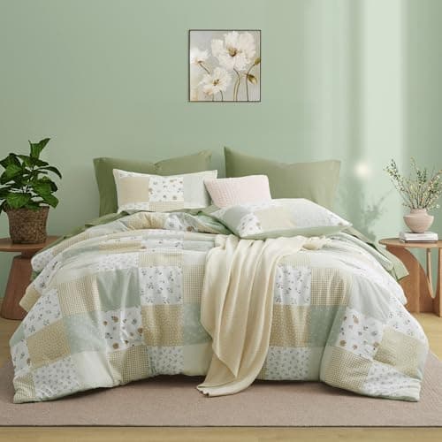 Oli Anderson King Comforter Set, 7 Pieces Light Green Floral Seersucker Bed Comforter, Patchwork Reversible Bed in a Bag with Comforter, Sheets, Pillowcases & Shams (Light Green, King) - Image 1