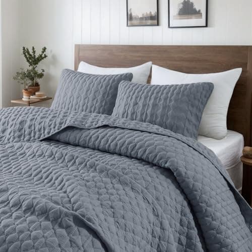WDCOZY Blue Quilts Queen Size Bedding Sets with 2 Pillow Shams, Lightweight Soft Bedspread Coverlet, Quilted Blanket Thin Comforter Bed Cover for All Season, 3 Pieces, 90x90 inches - Image 1