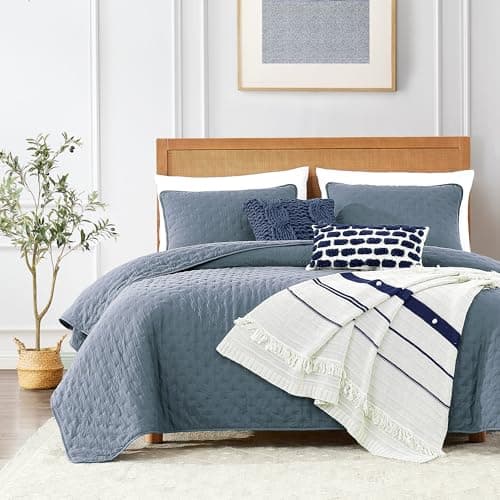 ROARINGWILD Dusty Blue Oversized King Size Quilt Bedding Set, California Cal King Lightweight Soft Bedspread, Farmhouse Rustic Country Coverlet for Spring Summer, 2 Pillow Shams, 118x106 inches - Image 1